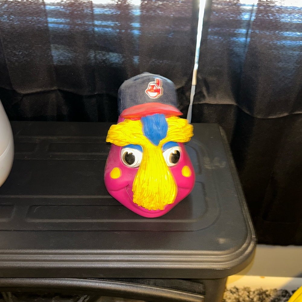 Cleveland ‘ INDIANS ‘ Vintage mascot piggy bank